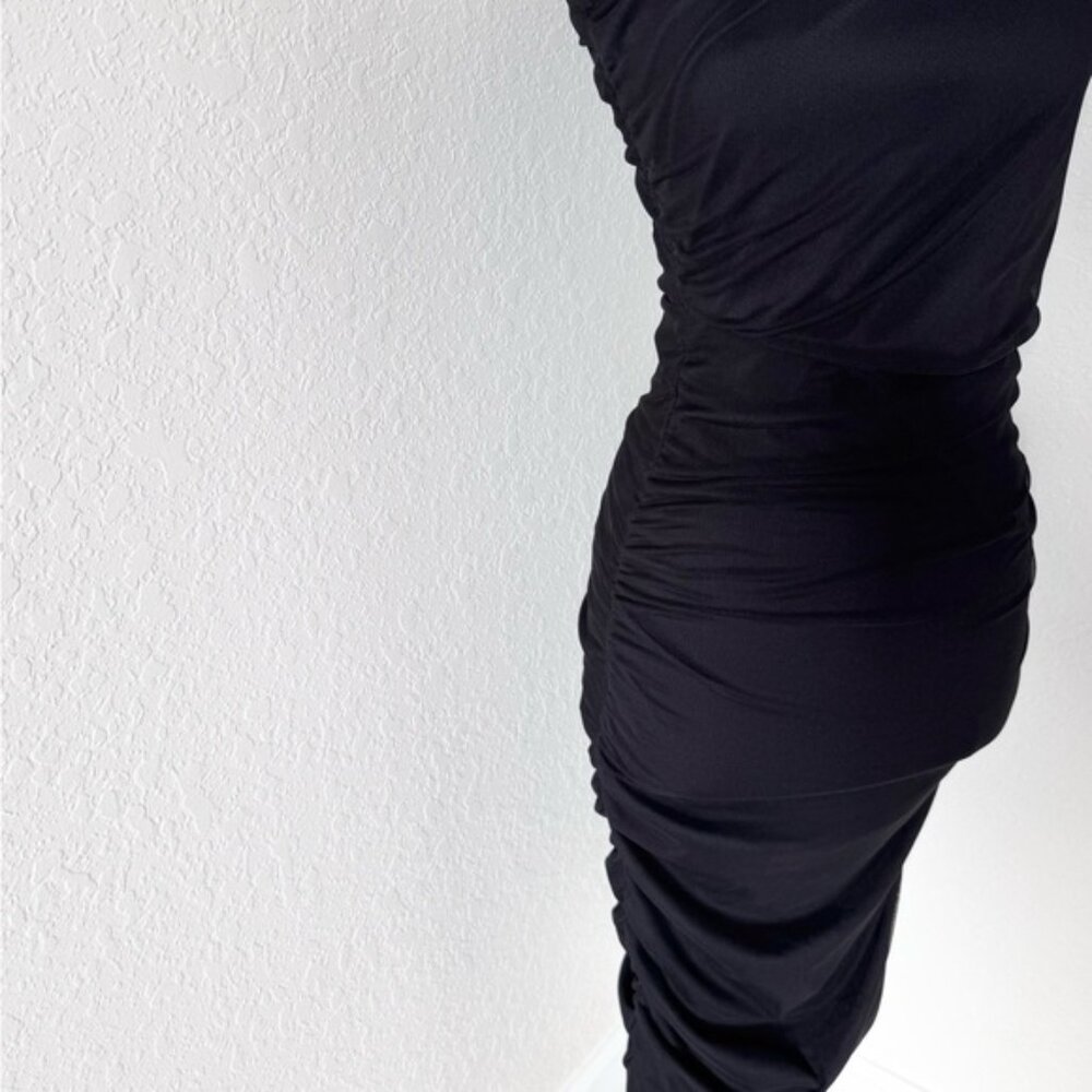 Love X Design Mesh Dress - Picture 3 of 10